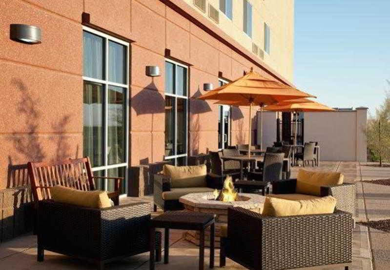 Courtyard Phoenix Chandler/Fashion Center Exterior foto