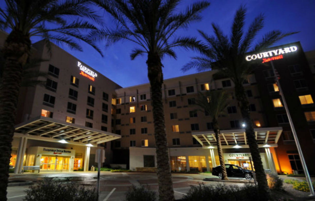 Courtyard Phoenix Chandler/Fashion Center Exterior foto